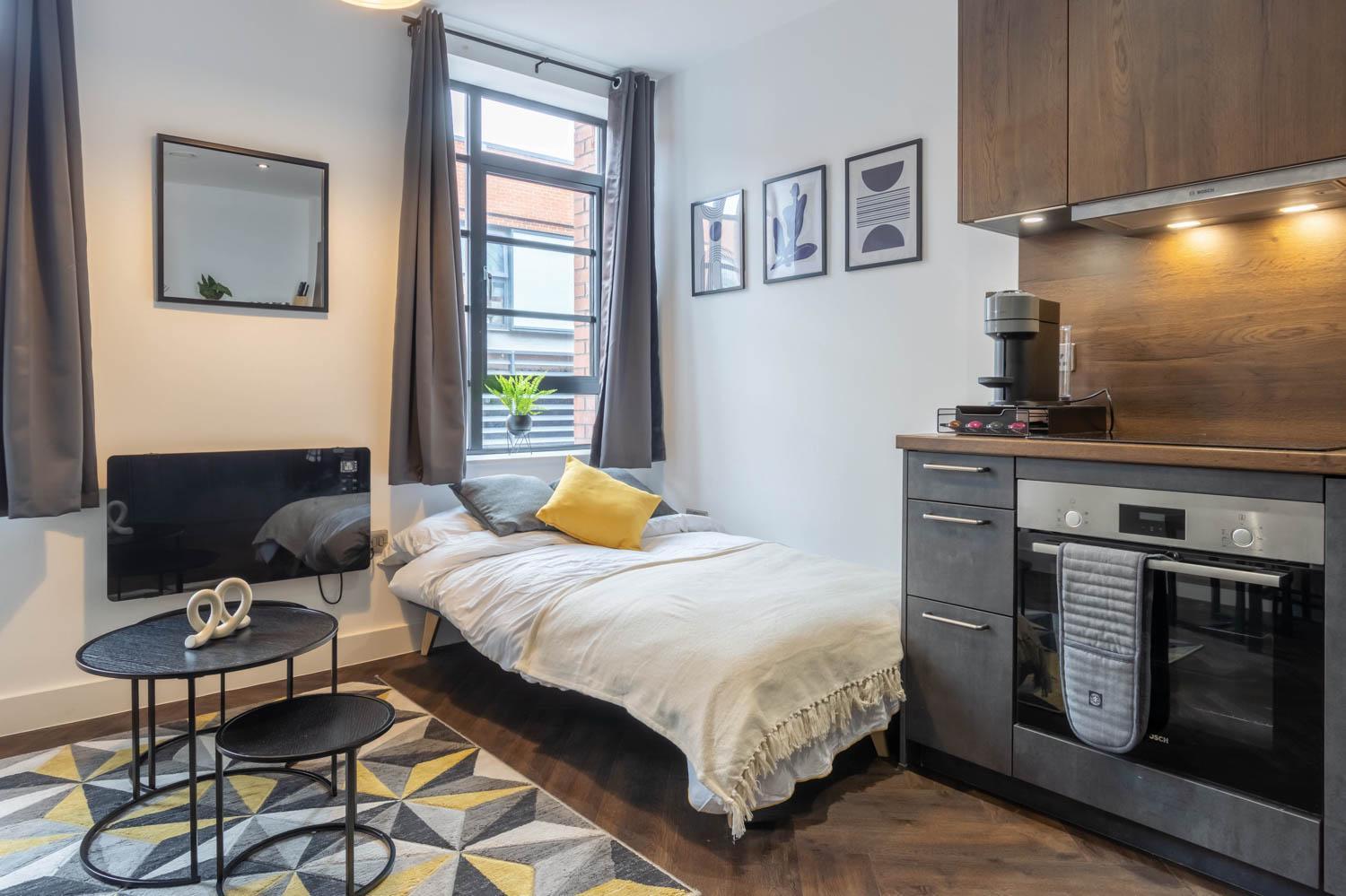 Apartment Stunning For Contractors, Professionals Business Needs & Family Trips Birmingham