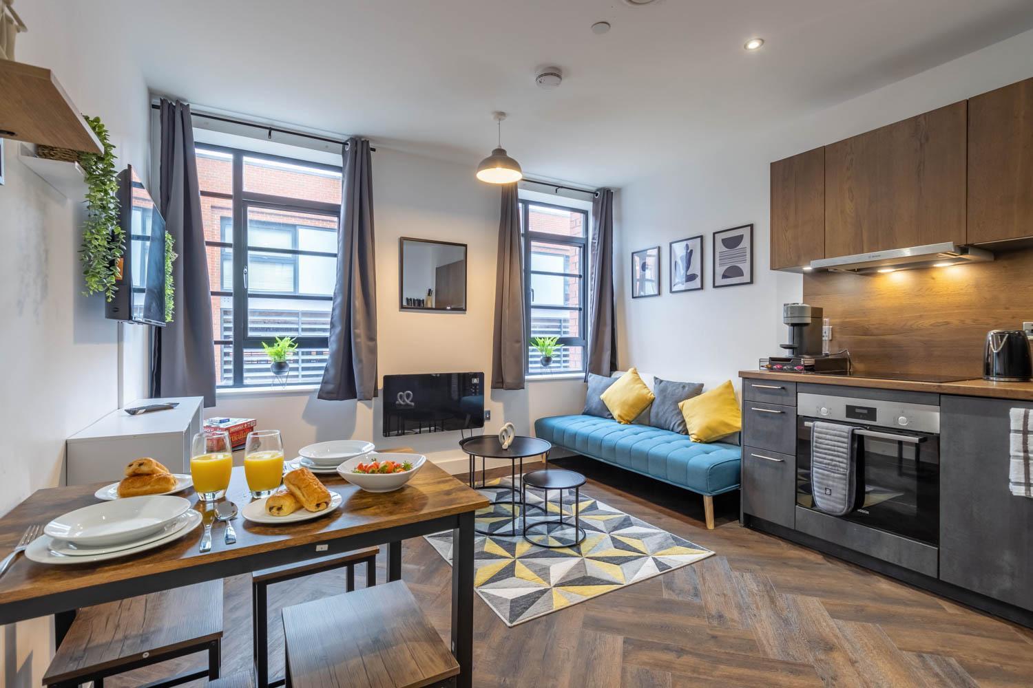 Stunning For Contractors, Professionals Business Needs & Family Trips Apartment