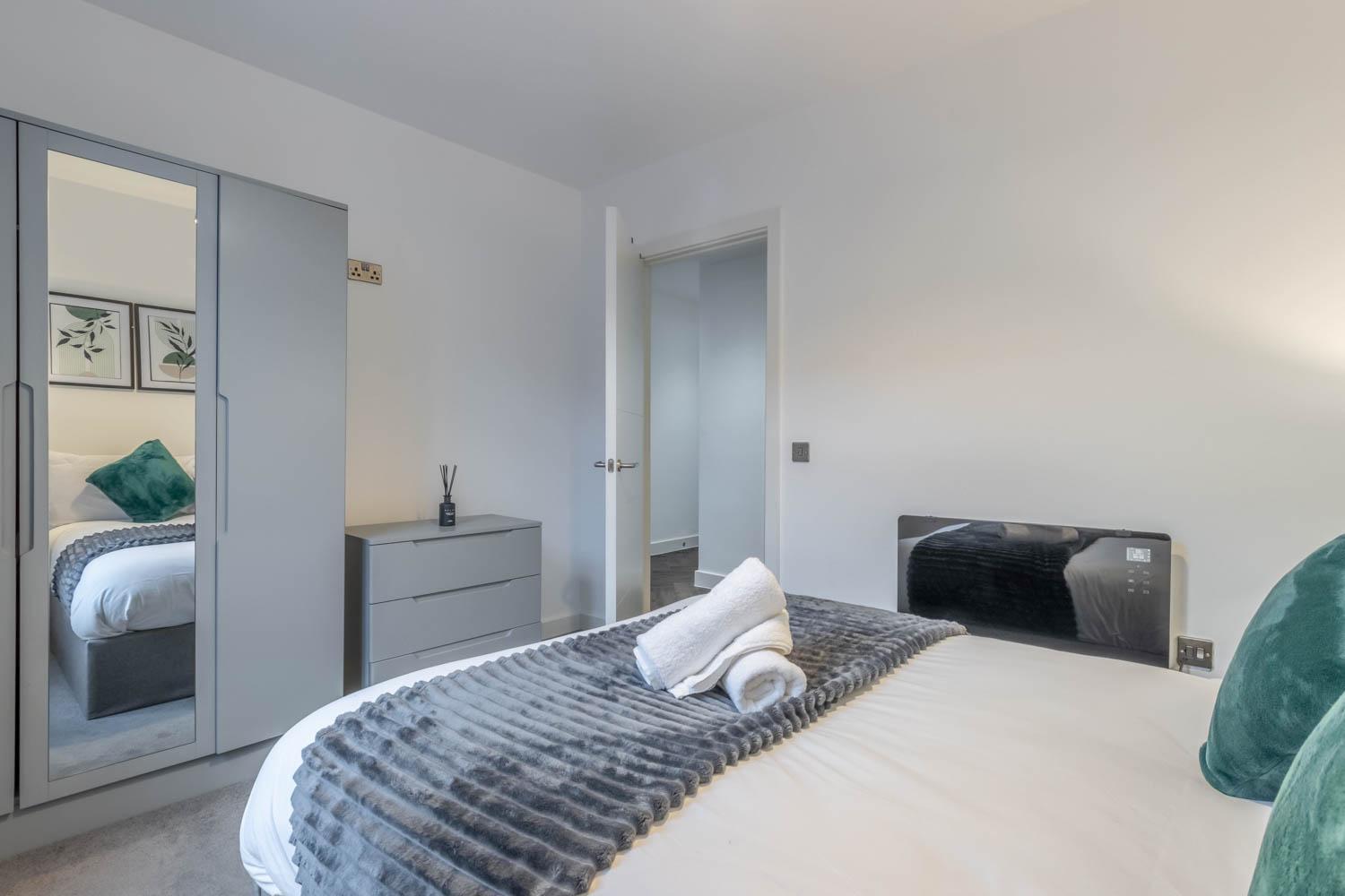 Apartment Stunning For Contractors, Professionals Business Needs & Family Trips